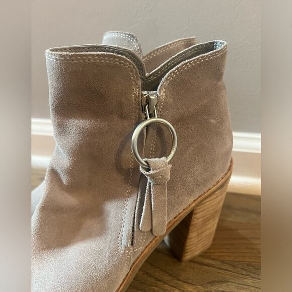 Dolce Vita Luis Bootie size 10 - Picture 2 of 13